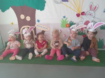 <p><strong><span style="font-family: verdana, geneva, sans-serif; font-size: 12pt;">EMEI ELEMAR BATTISTI CELEBRA A P&Aacute;SCOA COM ATIVIDADES EDUCATIVAS E MOMENTOS ESPECIAIS</span></strong></p>