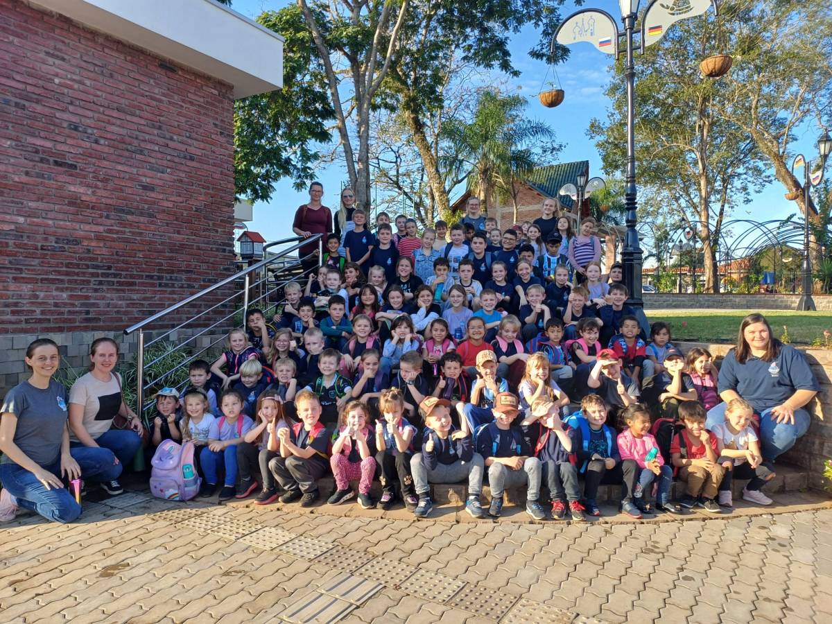 Alunos da EMEF São Francisco de Borja realizam atividades alusivas ao Dia do Meio Ambiente