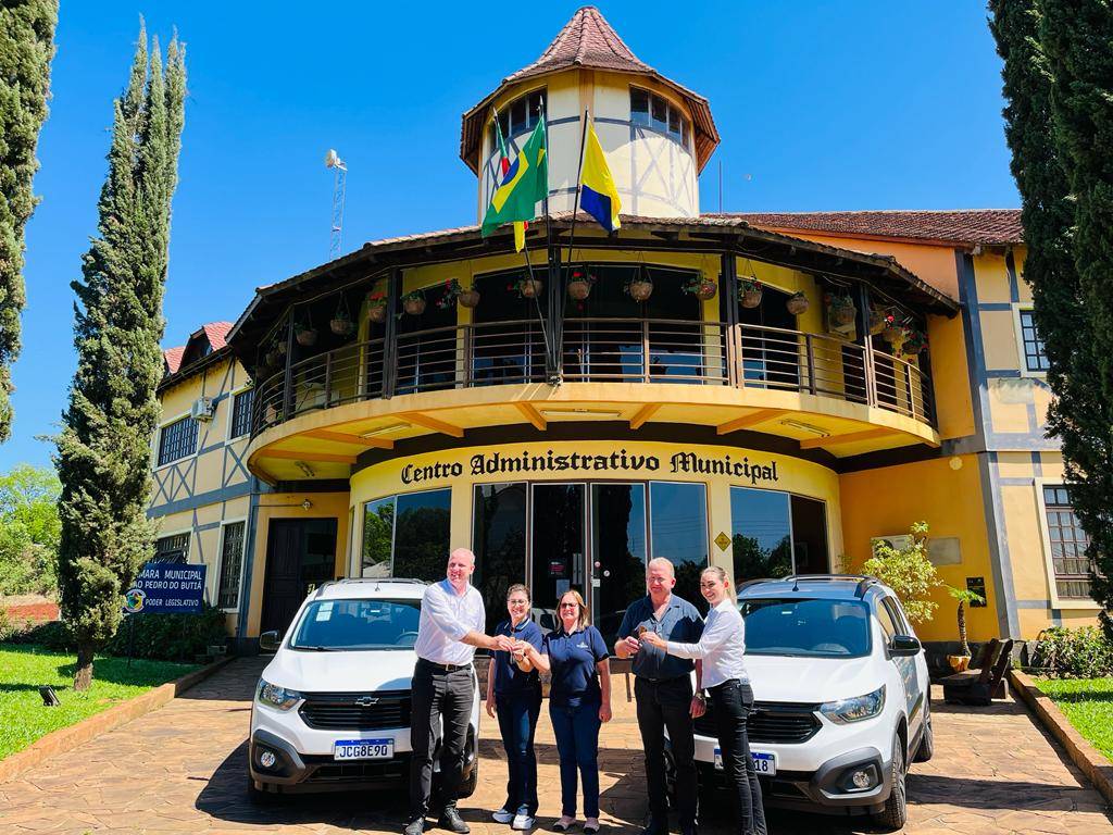 Município adquire veículos novos para a Secretaria de Saúde