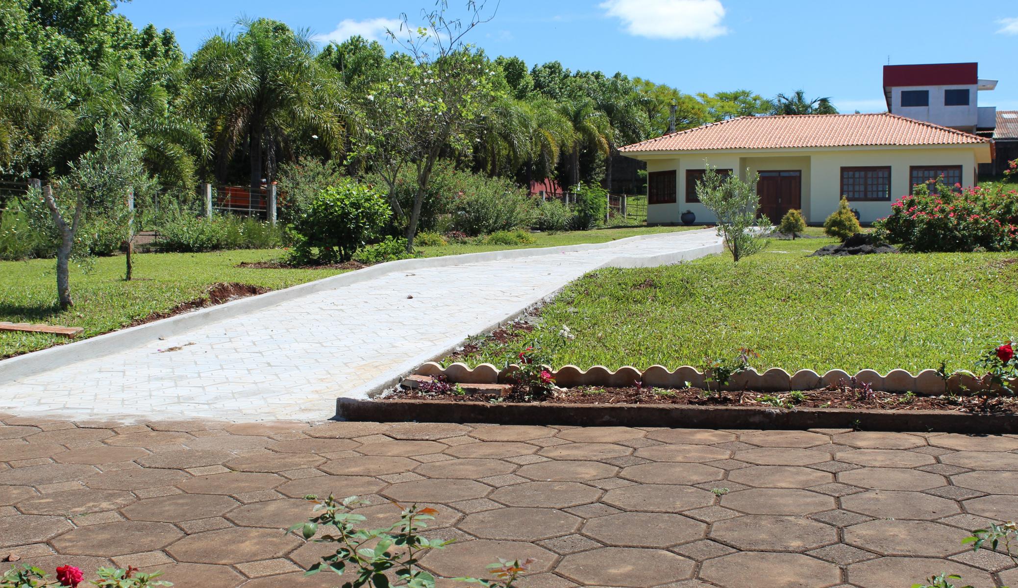 A Prefeitura Faz Obra de Pavimentação, na Subida de Acesso ao Novo Museu Histórico Municipal