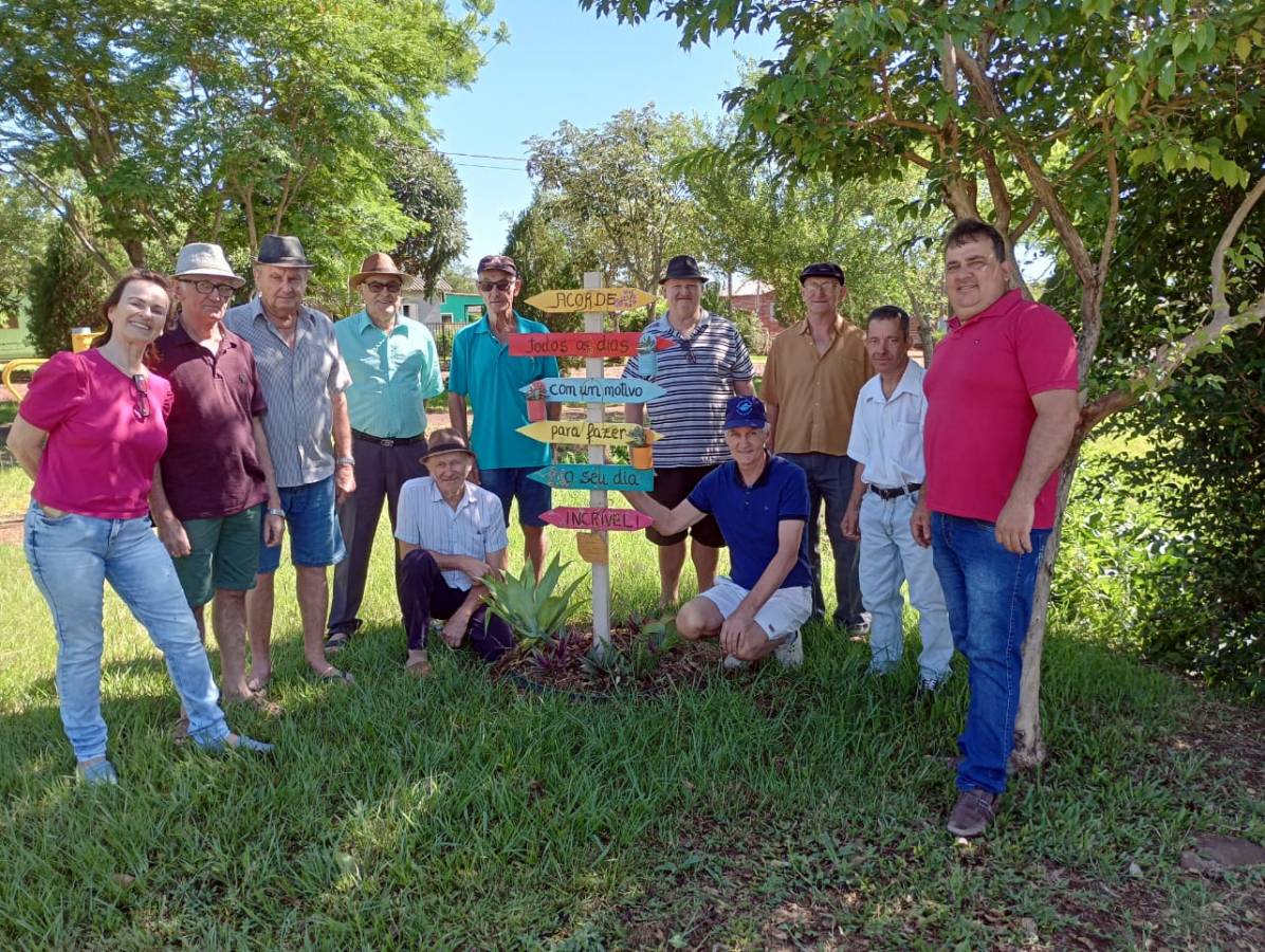 Grupo dos homens faz encerramento de atividades para o ano de 2022