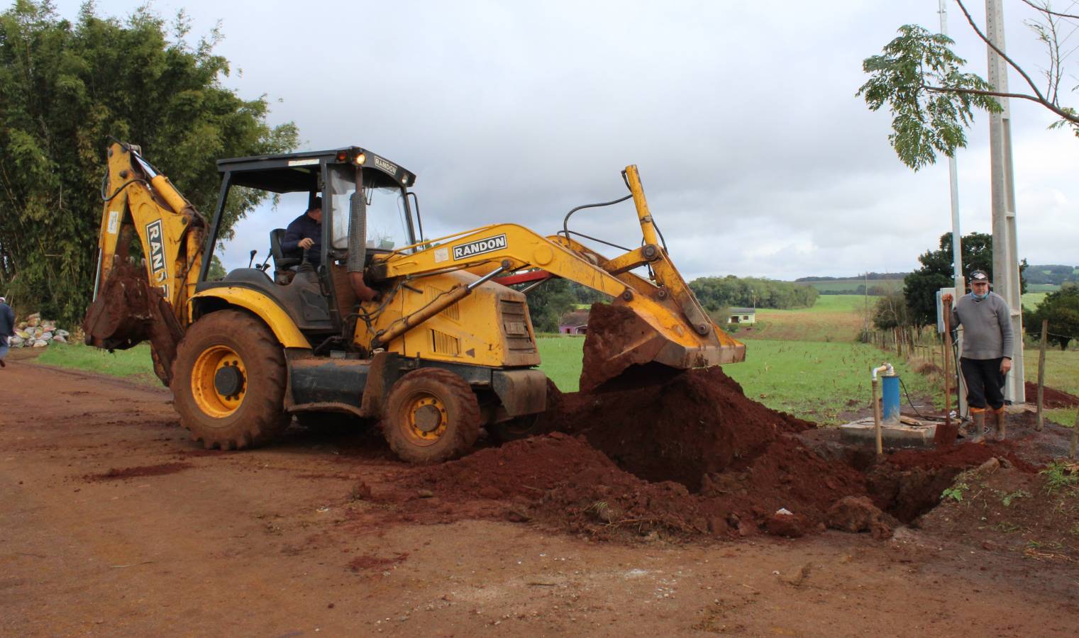 Gestão Municipal Entrega Novo Poço Artesiano a Comunidade