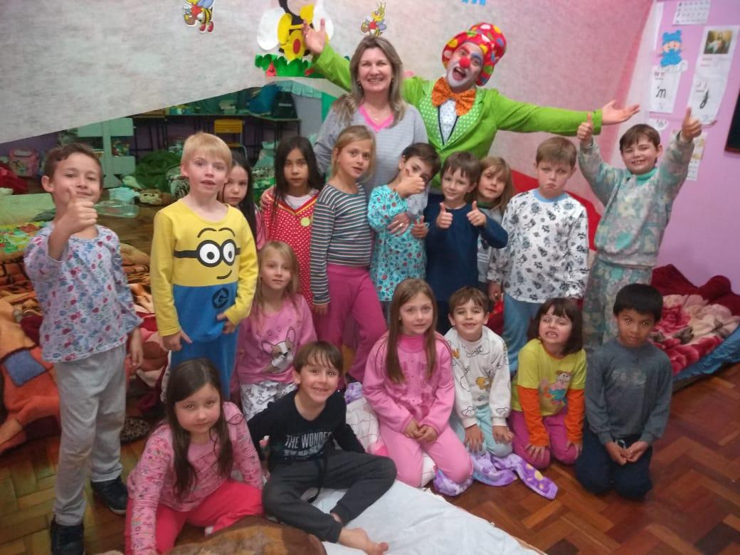 Noite de Atividades Culturais, Brincadeiras, Diversão e Muito Aprendizado