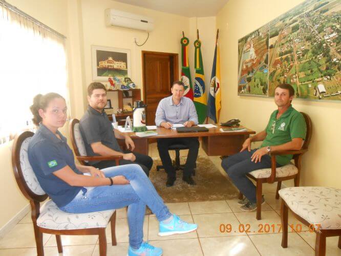 ADMINISTRAÇÃO APOIA SINDICATO DOS TRABALHADORES RURAIS NA MOBILIZAÇÃO CONTRA A PEC 287 QUE PREVÊ MUDANÇAS NA PREVIDÊNCIA SOCIAL 