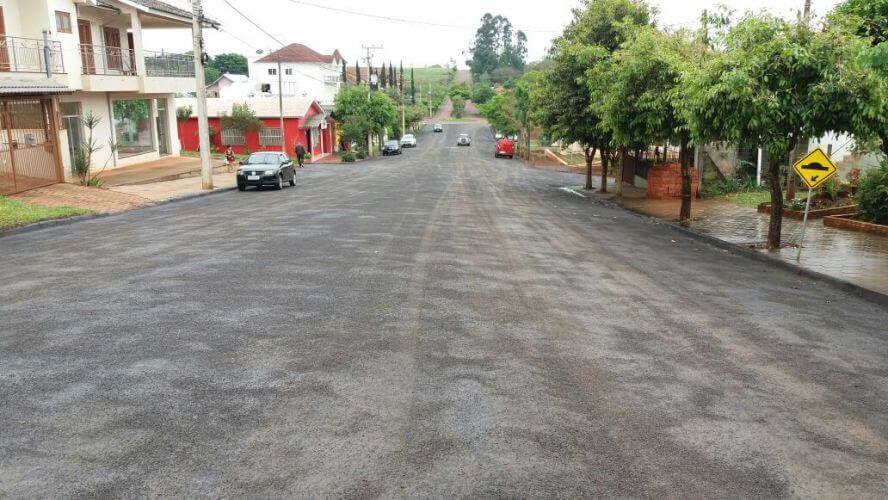 CONCLUÍDA 1ª ETAPA DO ASFALTO DA RUA EUGENIO FRANTZ