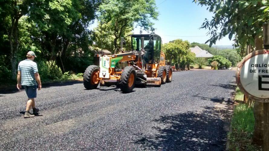 INICIADAS AS OBRAS DE PAVIMENTAÇÃO ASFÁLTICA