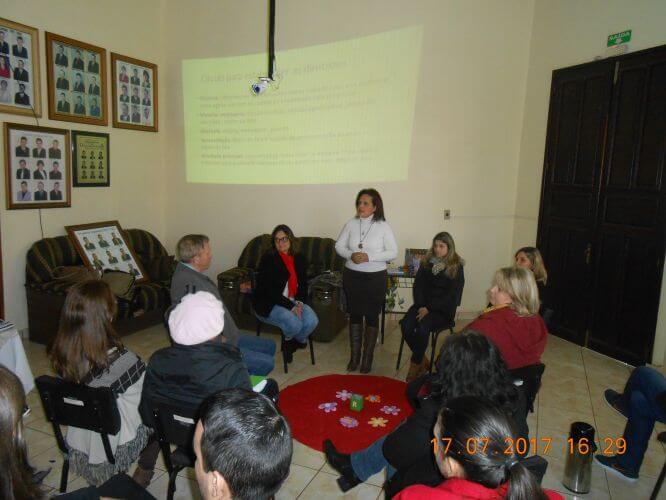 Formação continuada dos profissionais da educação