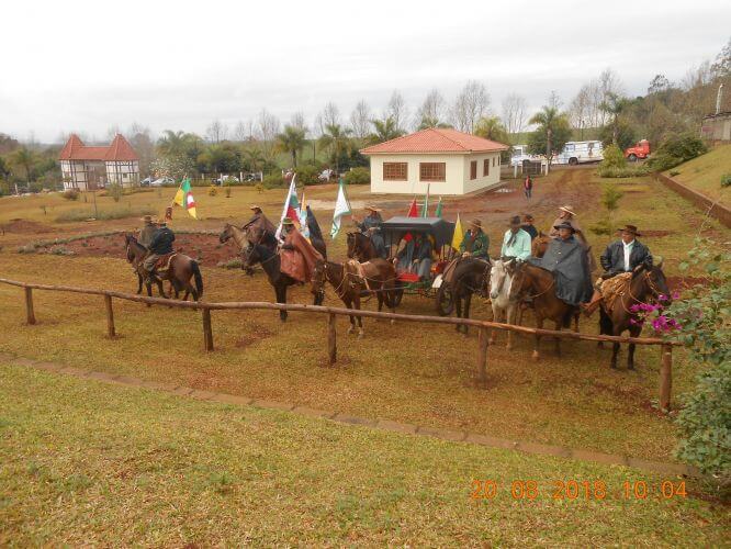 Recepção da Chama Crioula no Centro Germânico Missioneiro