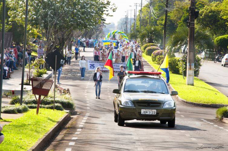Desfile cívico foi um sucesso