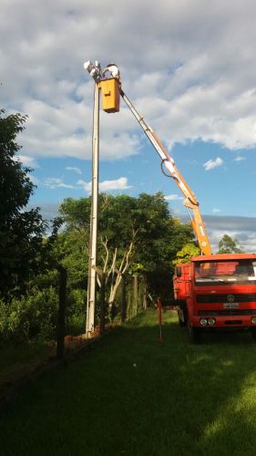 Iluminação do campo de futebol 7 na Vila Butiá Inferior