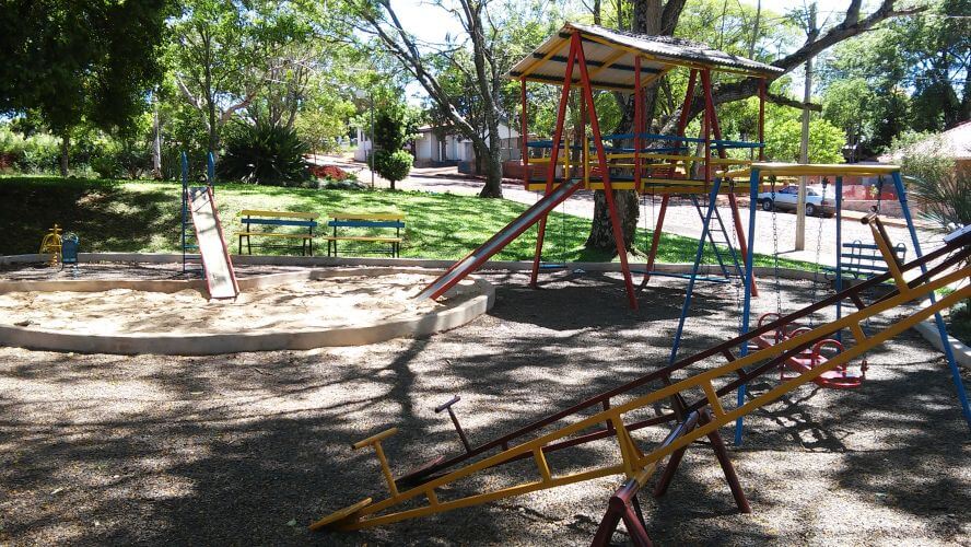 REVITALIZAÇÃO DO PARQUE INFANTIL DA PRAÇA