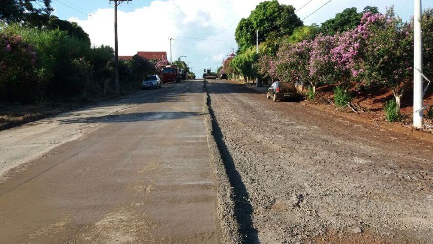 Asfaltamento na cidade