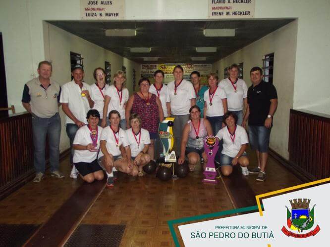 GRUPO CONVIVER É CAMPEÃO DA 22ª TAÇA SÃO PEDRO DE BOLÃO FEMININO