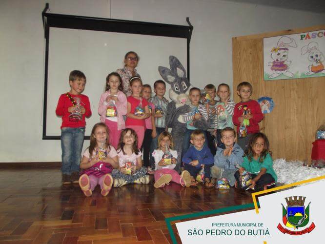 CHEGADA DO COELHINHO DA PÁSCOA