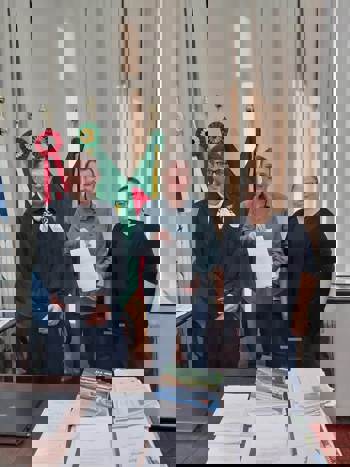 <p>CULTURA GA&Uacute;CHA EM PAUTA: PREFEITO RECEBE NOVO PATR&Atilde;O DO CTG SENTINELAS DA CASCATA DE ROQUE GONZALES</p>