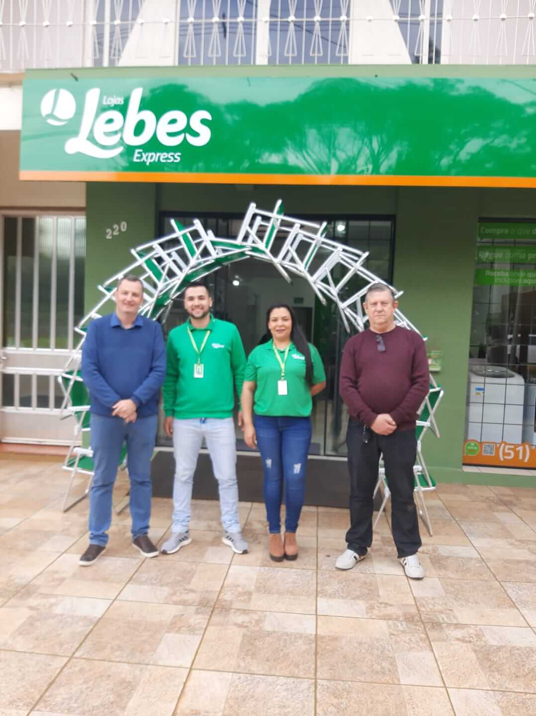NOVO EMPREENDIMENTO É INAUGURADO EM ROQUE GONZALES NOVO EMPREENDIMENTO É INAUGURADO EM ROQUE GONZALES