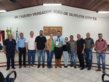 <p>MO&Ccedil;&Atilde;O DE CONGRATULA&Ccedil;&Atilde;O</p>